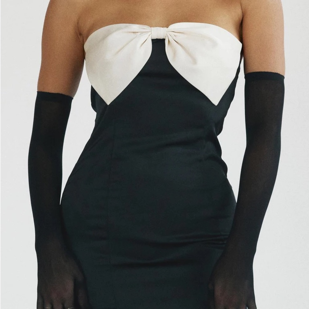 Size 0-2 - Picture 3 of 3